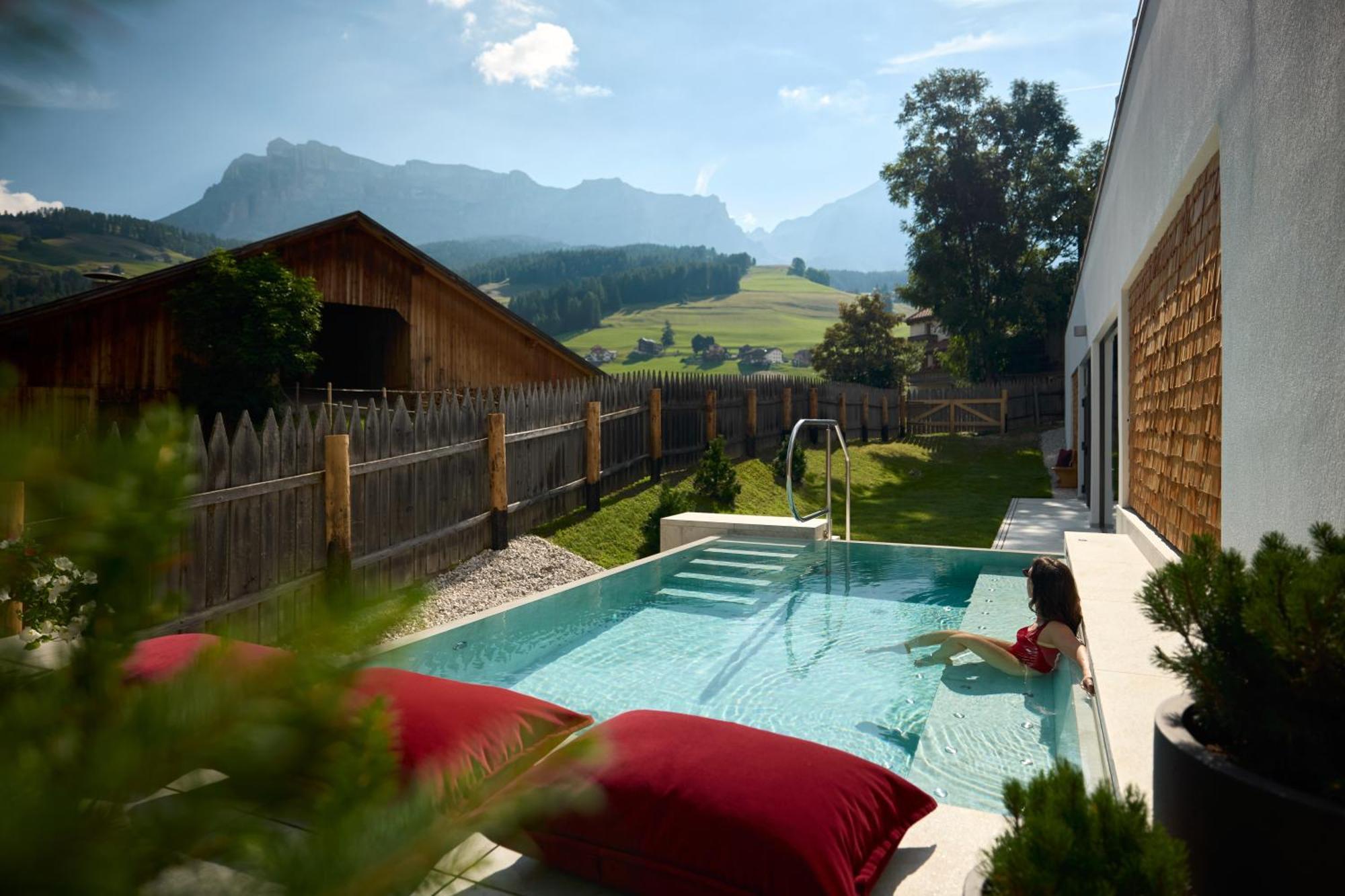 Hotel Des Alpes La Villa  Zewnętrze zdjęcie