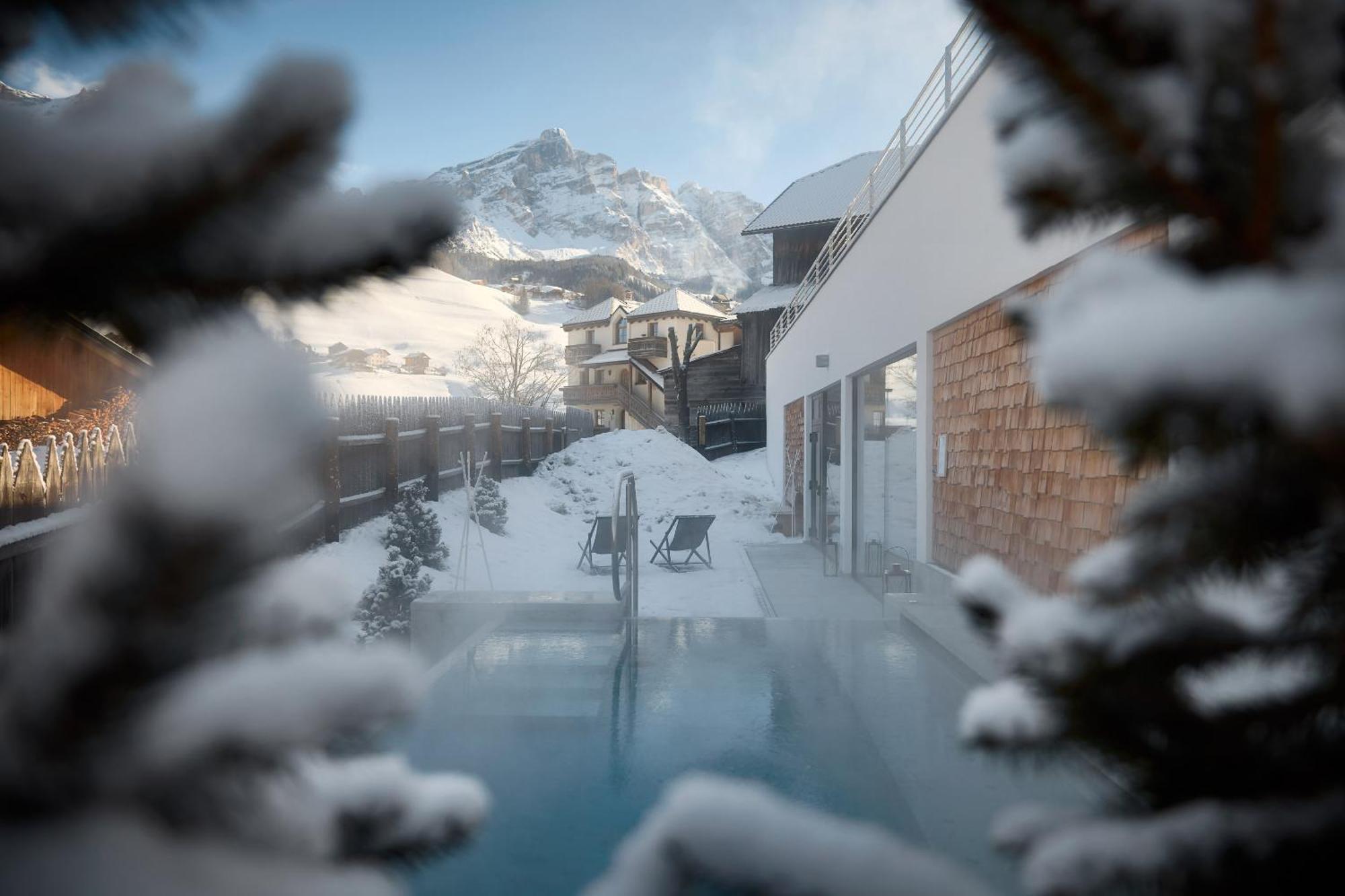 Hotel Des Alpes La Villa  Zewnętrze zdjęcie