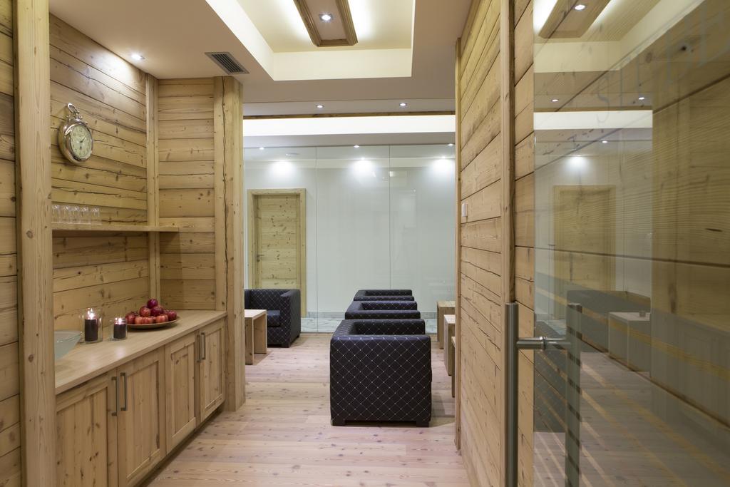 Hotel Des Alpes La Villa  Zewnętrze zdjęcie